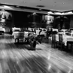 Hotel Elit 4*