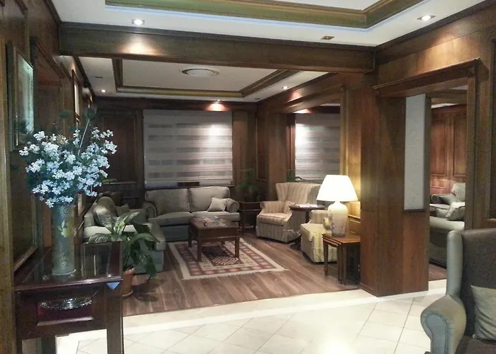 إيليت بالاس 4*