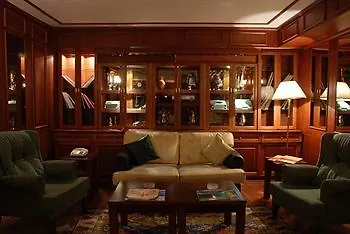 エリート パラス