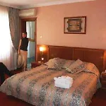 Elit Ξενοδοχείο 4*