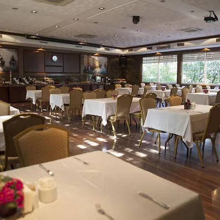 Elit Hotel 4*