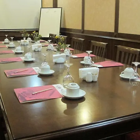 Elit Hotel 4*