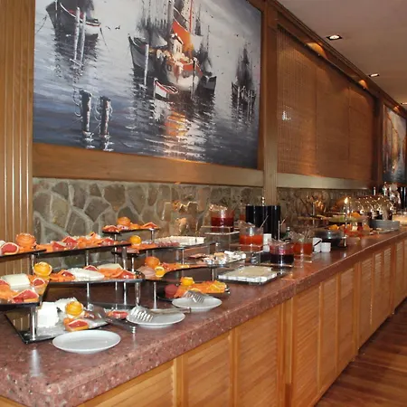 Hotel Elit 4*